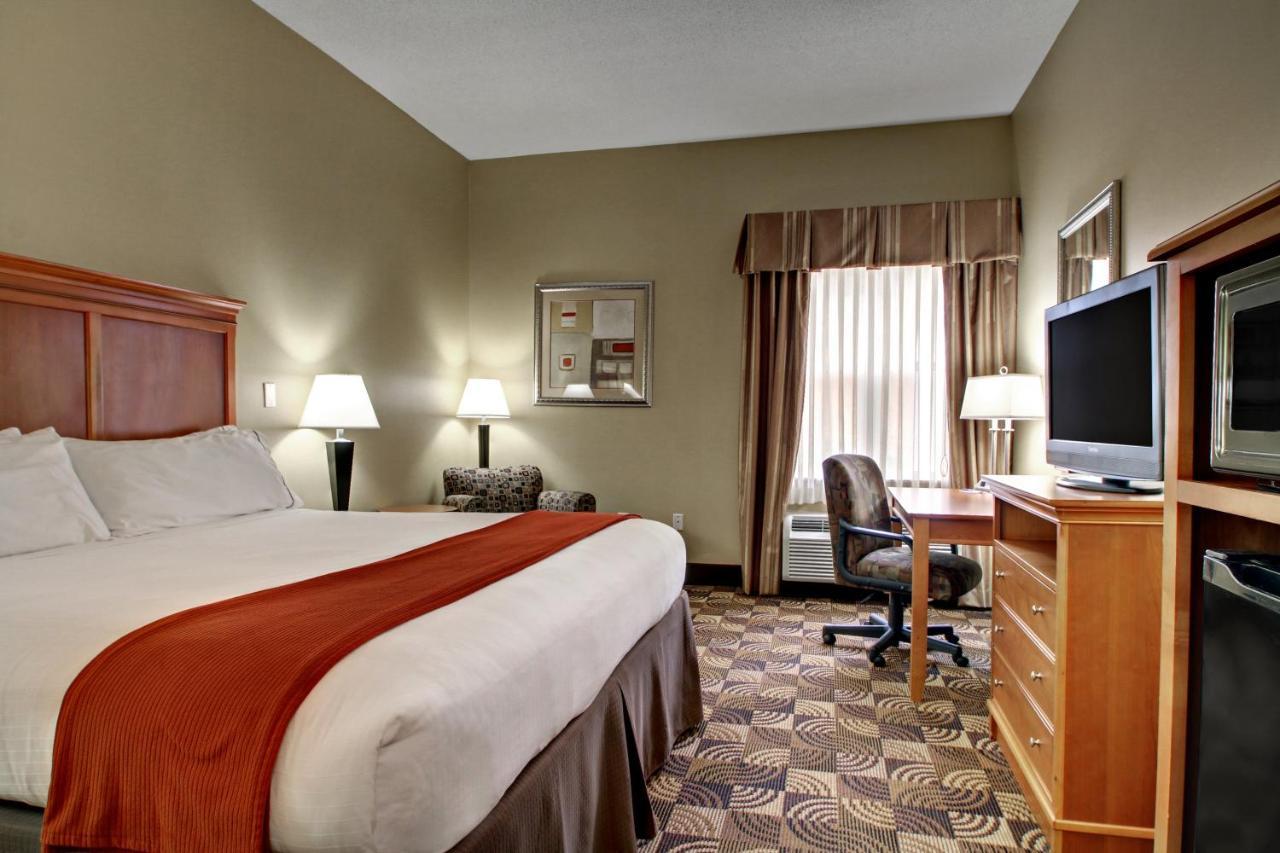 Holiday Inn Express Hurricane Mills Waverly By Ihg Экстерьер фото