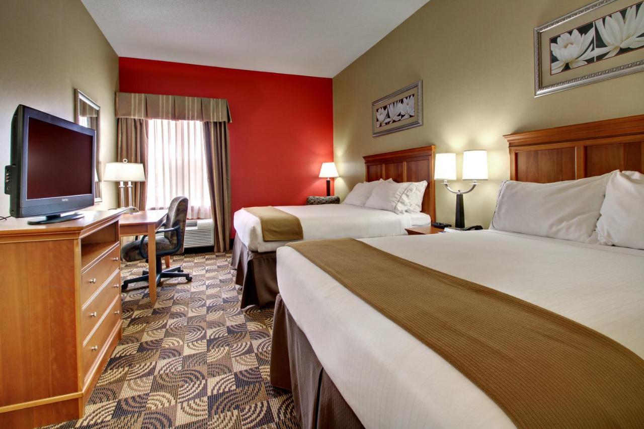 Holiday Inn Express Hurricane Mills Waverly By Ihg Экстерьер фото